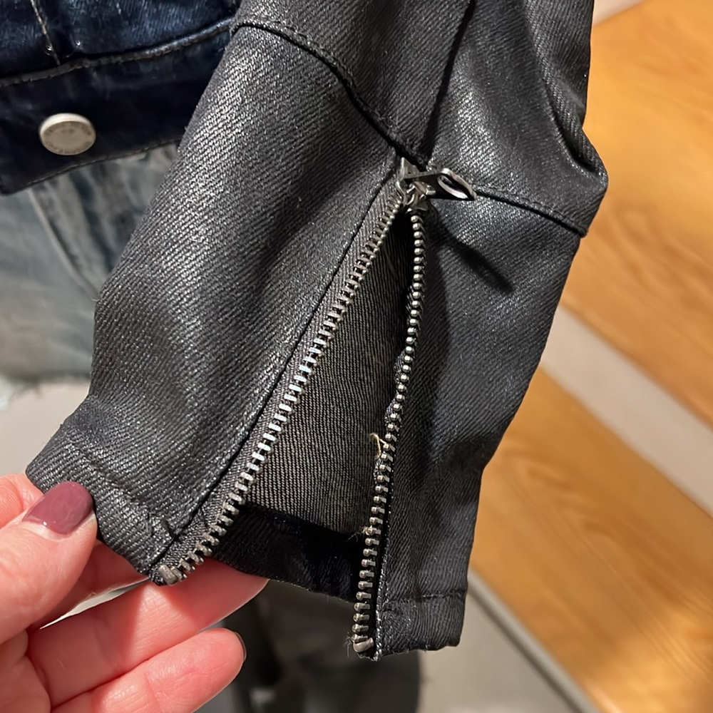 PAIGE JEAN JACKET w/COATED SLEEVES - Picture 4 of 8